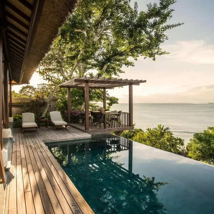 Resorting to Perfection: Expert Tips to Pick the Perfect Resort