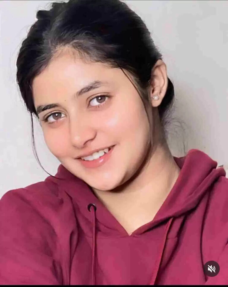 Sanchita Basu Age, Biography, Boyfriend, Family, etc in 2023