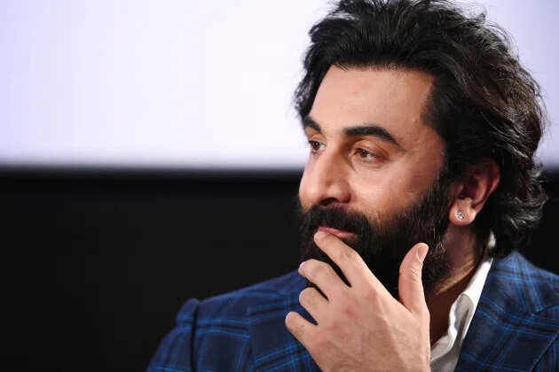 Ranbir Kapoor's Sweet Gesture for a Security Guard at an Event is Winning Hearts on the Internet