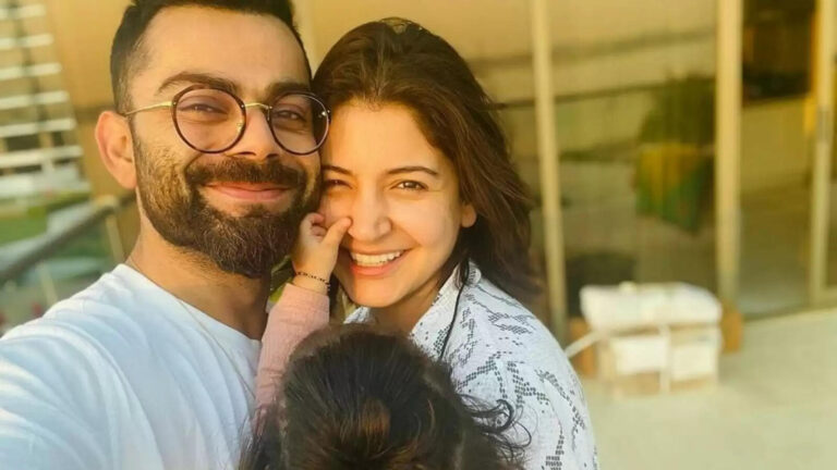 Virat Kohli Drops an Unseen Silhouette of Anushka Sharma with Vamika on Mother's Day