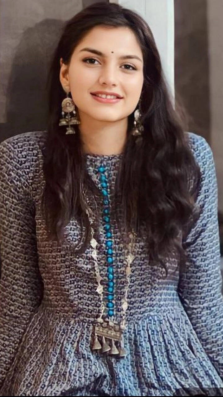 IAS Pari Bishnoi Age, Height, Husband, Instagram in 2023