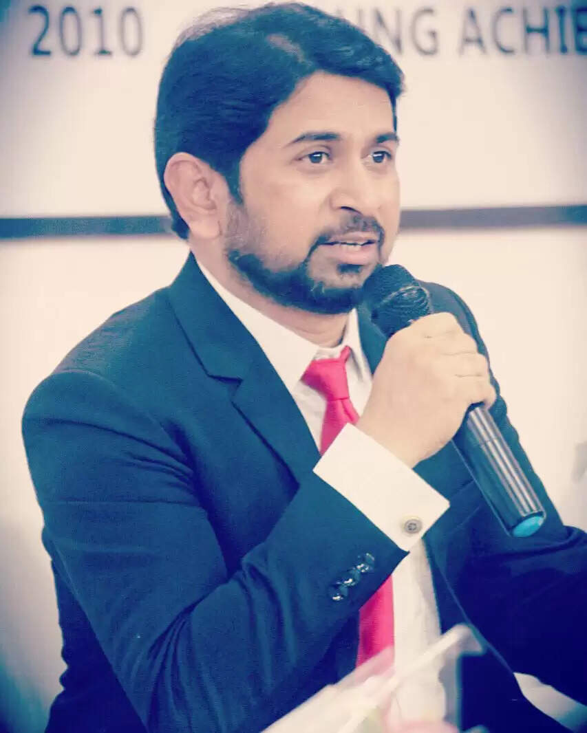 Munawar Zama Biography, wiki, family, wife in 2023