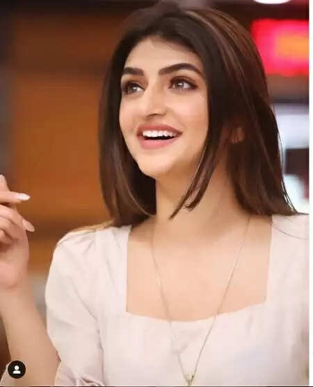 Sreeleela Age, Father, Biography, Wiki, Family, Boyfriend, Net Worth In 2023