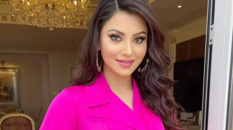 Urvashi Rautela Claimed That She's An IITian In Her Bio. Here Is How Netizens Reacted To This Revelation!!