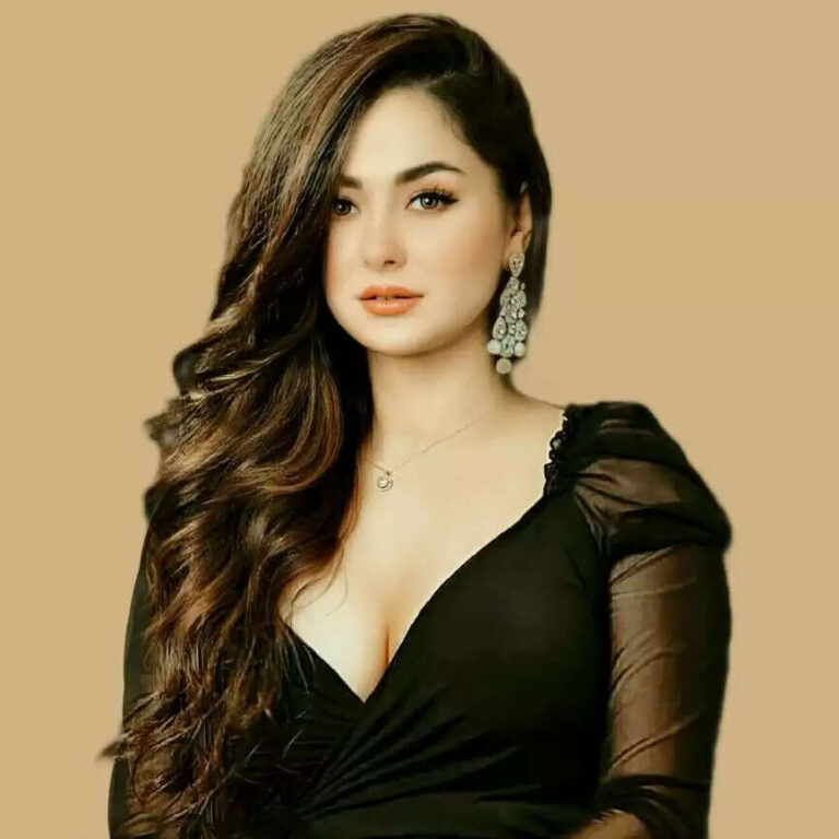 Hania Amir Age, Height, Birthday, Net worth, Biography In 2023