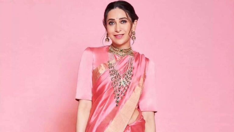 This Is How Karishma Kapoor Celebrates National Handloom Day!!!