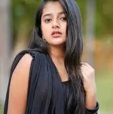 Rashi Shinde Age, Biography, Net Worth, Family, Height In 2023