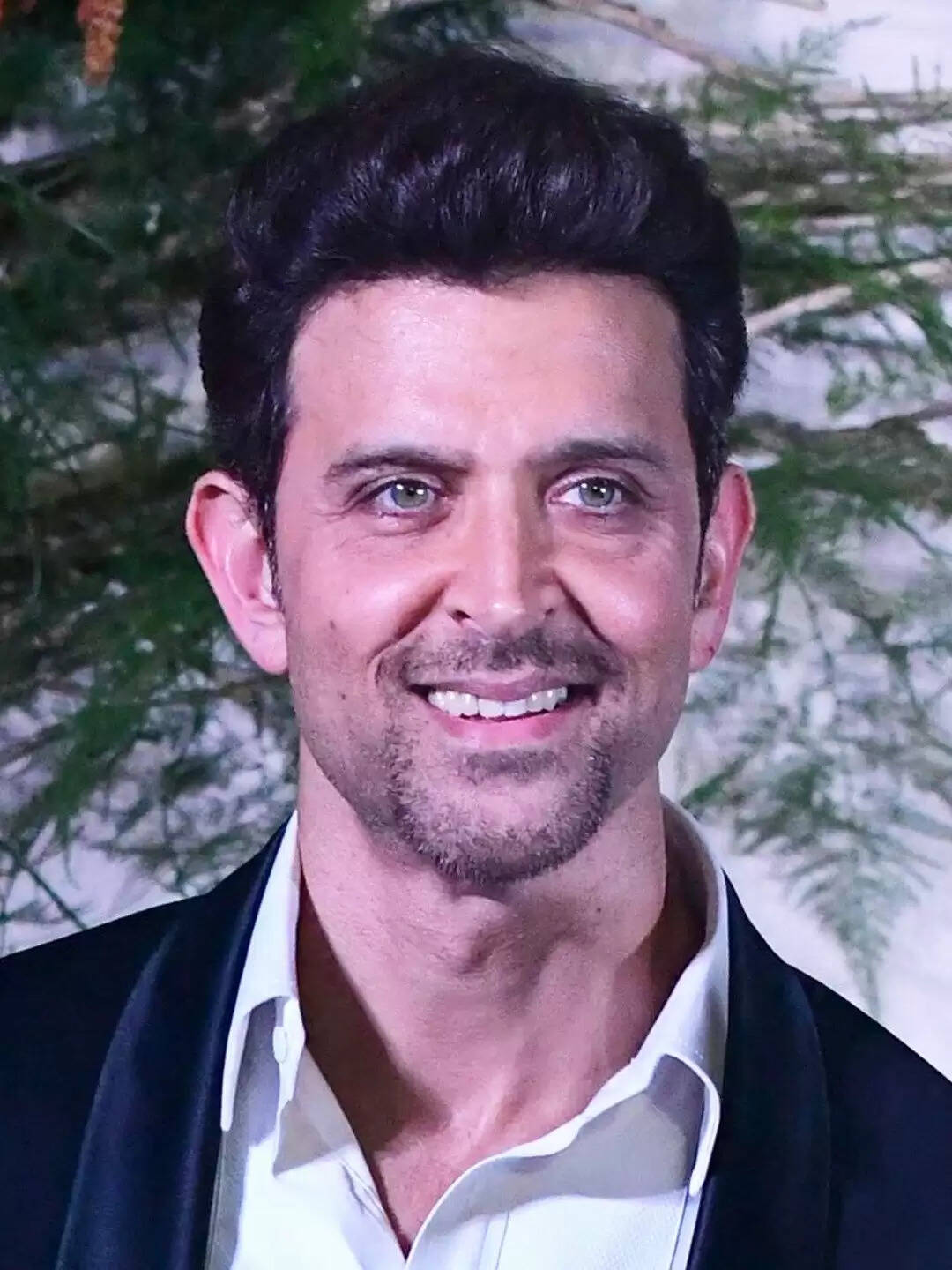 Hritik Roshan Recalls Being Bullied By Seniors In School!!