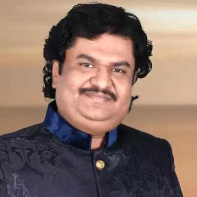 Osman Mir Net Worth, Age, Wikipedia, Wife In 2023