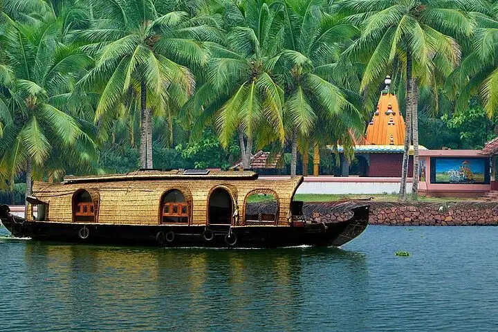Top 5 Places To Visit In Kochi