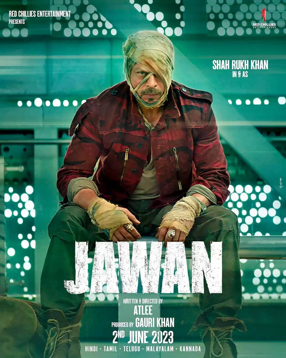 Shah Rukh Khan Is The Only Indian Actor To Have Two Rs 1000 Crore Grossers In Just A Year!!