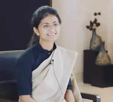 IPS दिव्या तंवर: निम्बी गांव से UPSC सफलता की अद्वितीय यात्रा 2023 में