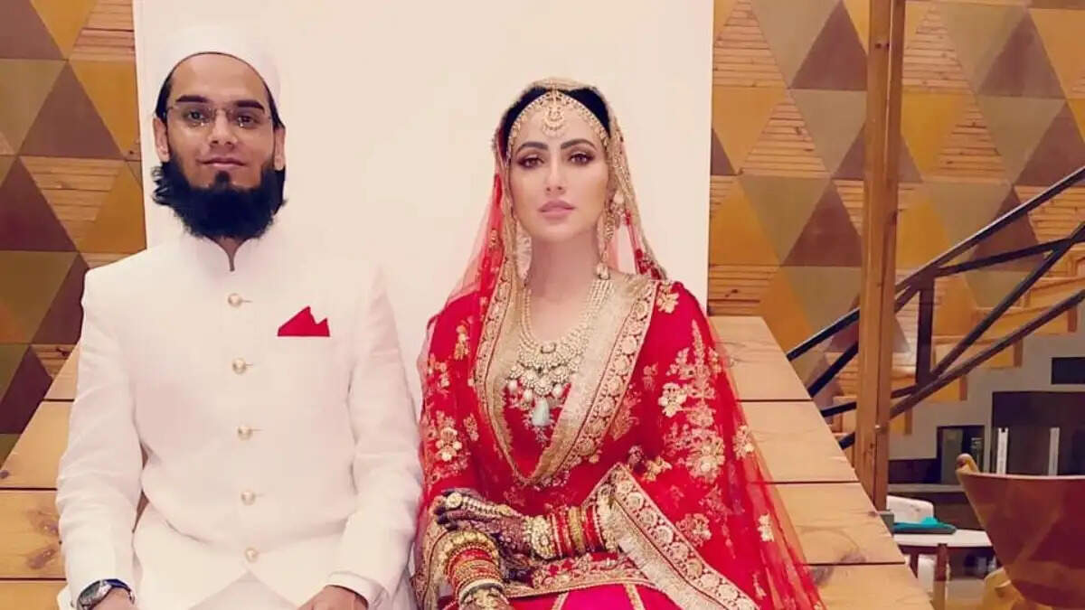 Sana Khan's Husband Mufti Anas Sayed Age, Height, Weight, Business, Net Worth