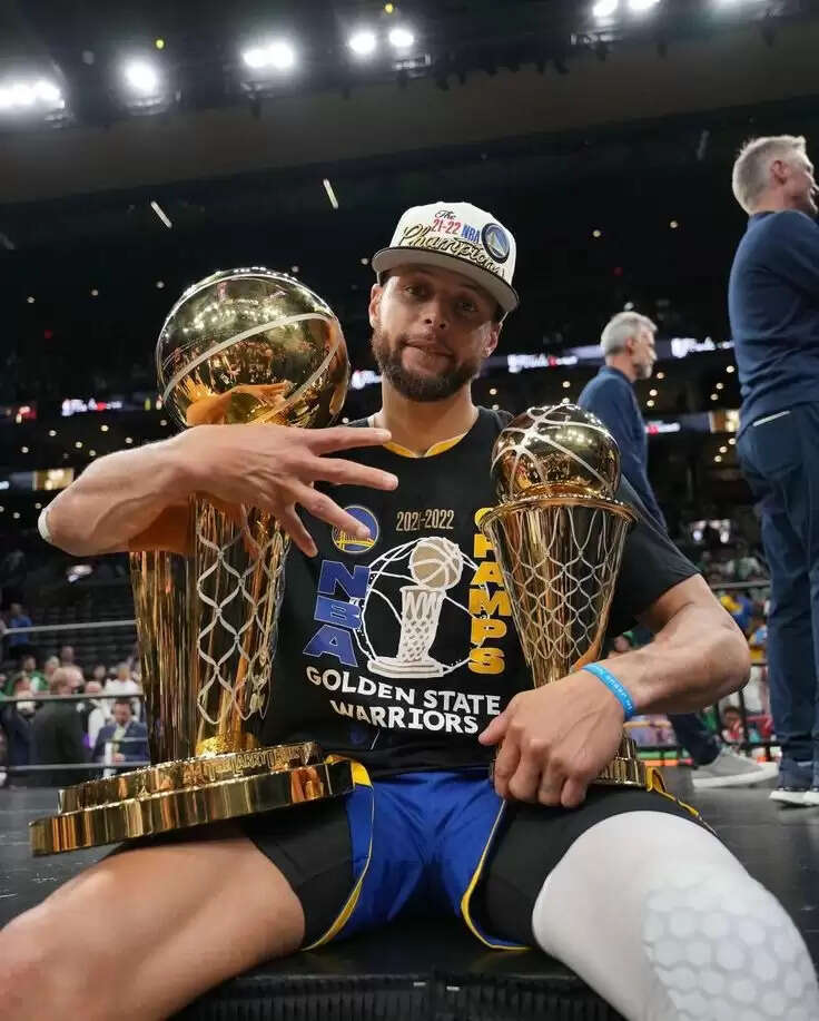 Stephen Curry Height In Feet, CM & Inches