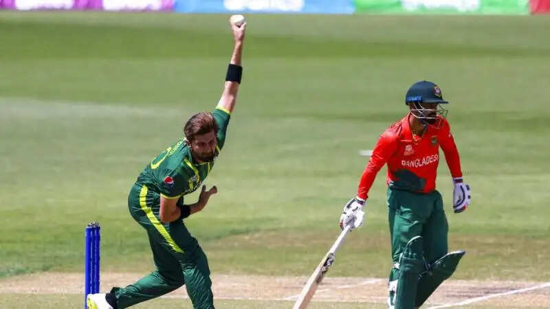 Top 5 Slowest Balls Bowled In Cricket History Till 2023
