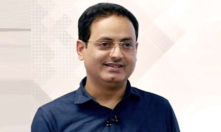 Drishti IAS Founder Dr Vikas Divyakirti IAS, UPSC Rank, Wikipedia, Biography