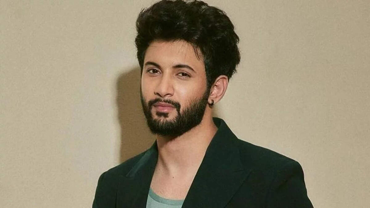 Rohit Saraf Age, Height, Biography, Net Worth, Birthday, Girlfriend In 2023