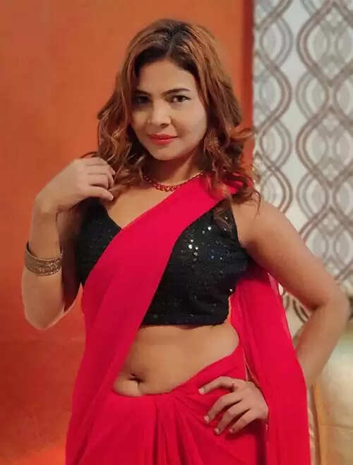 Ullu Actress Mahi Kaur Age, Biography, Net Worth, Wikipedia