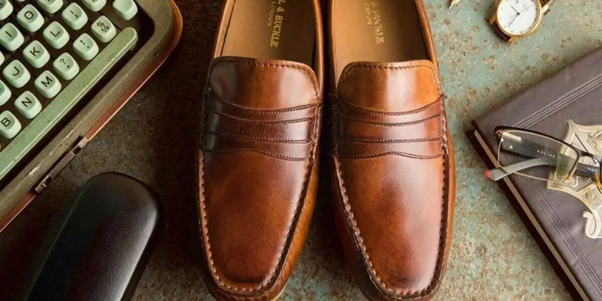 Top 10 Mens Formal Shoes Brands In India In 2023