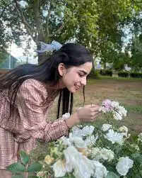Prince's Sister Khushi Narula Age, Height, Style, Biography, Family