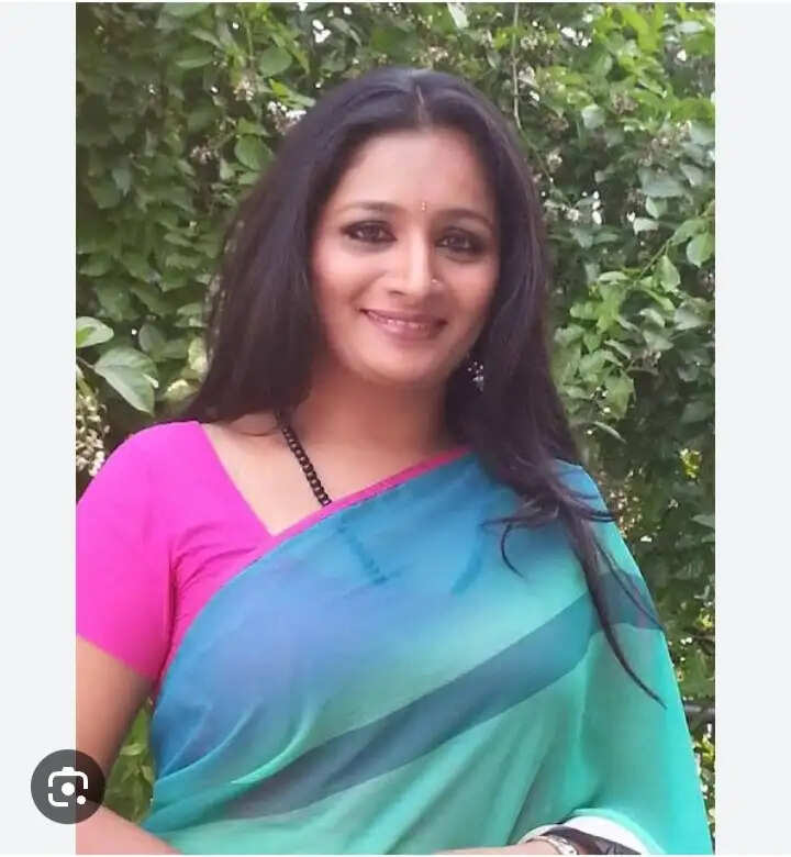 Sneha Nambiar Age, Wikipedia, Bio, Daughter, Parents, Family