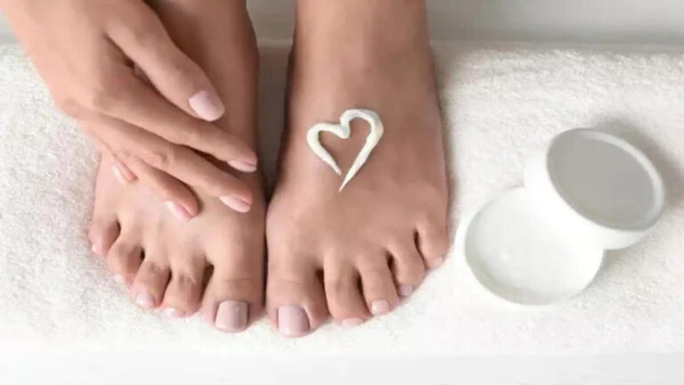 Top 8 Foot Creams For Cracked Heels In India In 2023