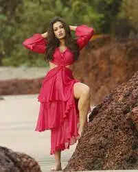 Catherine Tresa Age, Husband, Height, Biography, Net Worth, Movies