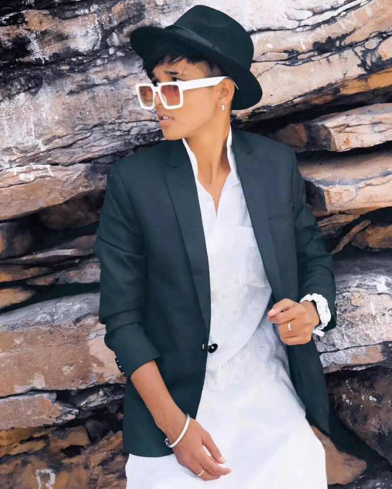 Rishabh Khan Age, Gender, Wife, Biography, Family