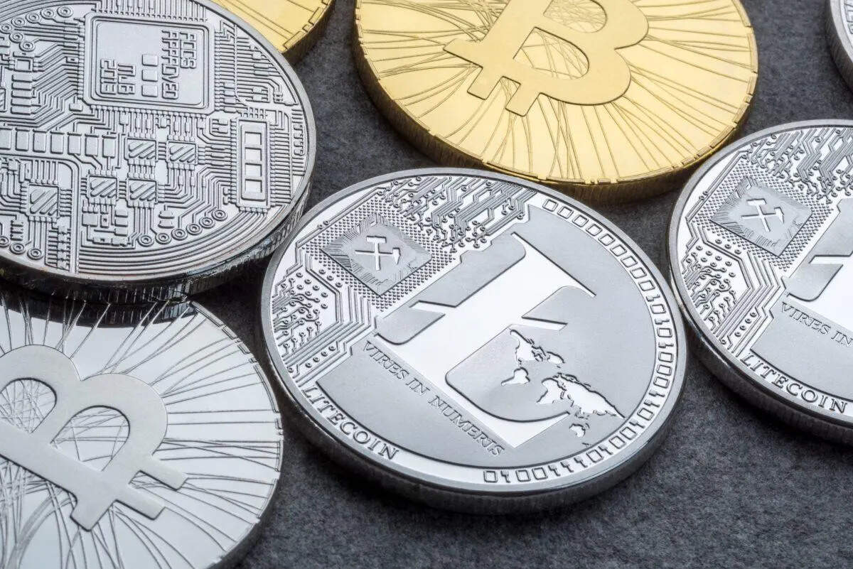 Using Bitcoin and Litecoin for International Remittances