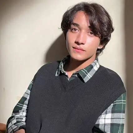 Dancer Akash Thapa Age, Height, Birthday, Sister, Weight, Biography, GF