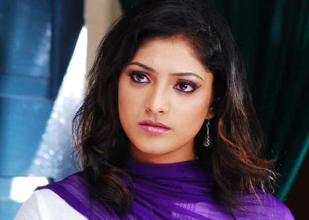 Haripriya Age, Husband, Biography, Family, Wiki, Date Of Birth