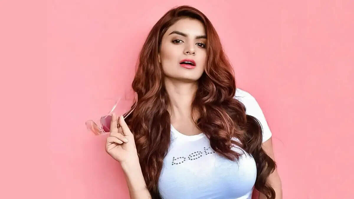 Anveshi Jain Age, Height, Weight, Wiki, Biography, Family