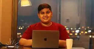 Blogger Umer Qureshi Age, Biography, Family, Income, Net Worth, Course