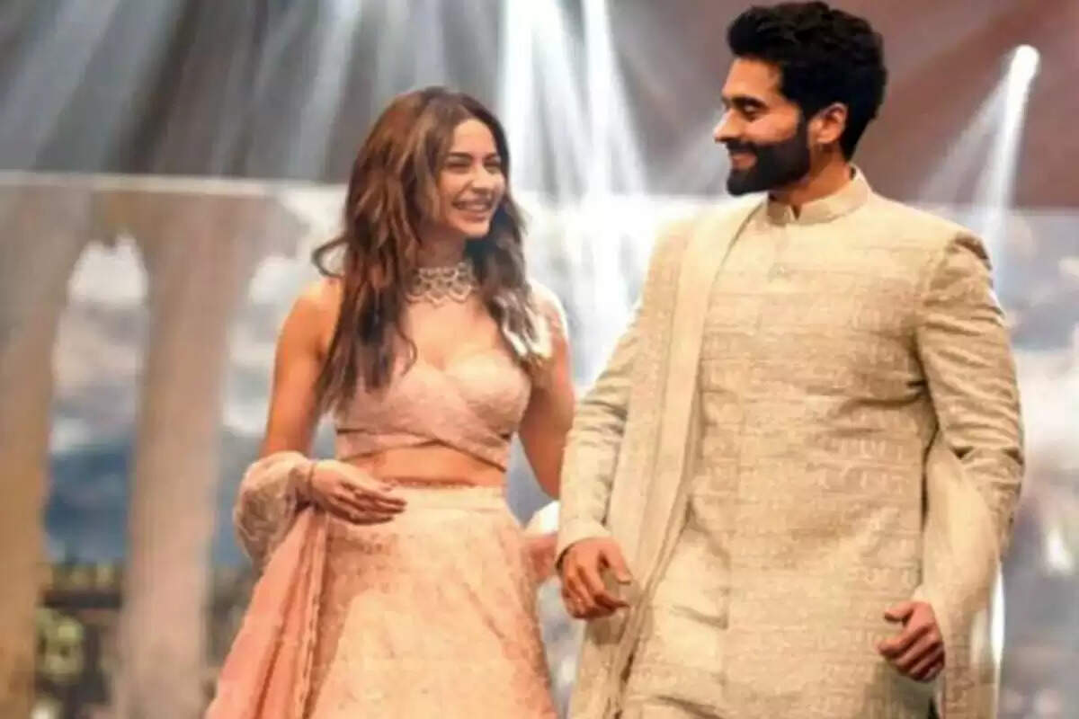 Some Inside Glimpse Of Rakul Preet Singh And Jackky Bhagnani From Goa Venue Go Viral!!