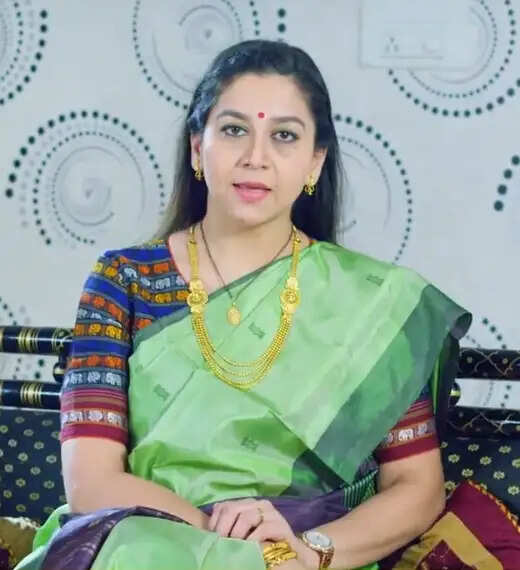 Sudharani Age, Wikipedia, Husband, Biography, Family