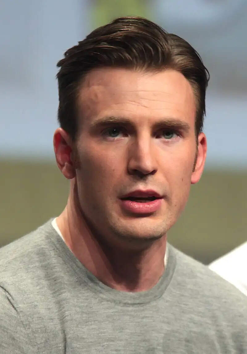 Chris Evans Body Statistics, Height, Weight, Age