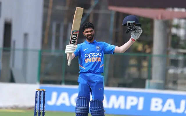 Ruturaj Gaikwad Age, Wife, Parents, Net Worth, Height, Biography