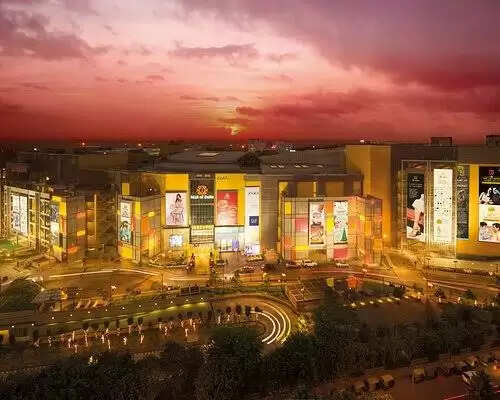 Things To Do At Night In Noida India