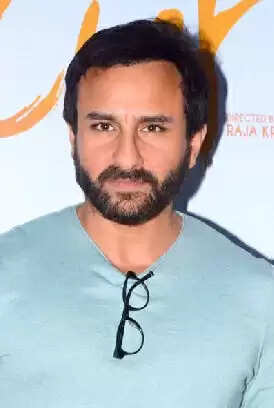This Is Why Saif Ali Khan Keeps His Life Private!!!