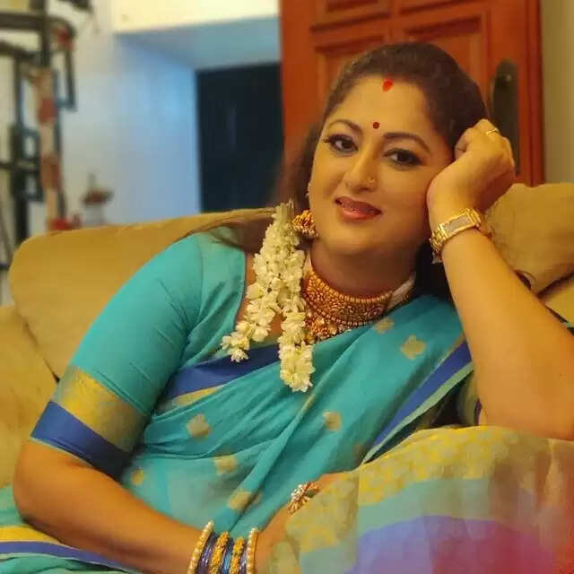 Rekha Krishnappa Wiki, Age, Family, Husband, Biography