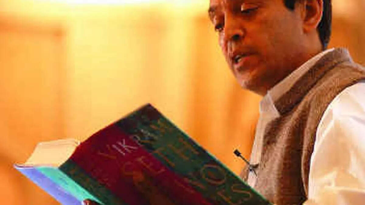 Know About The Leading Writer In India Vikram Seth