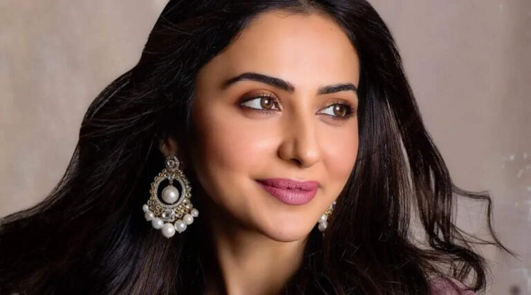 Rakul Preet Singh Age, Family, Husband, Movies, Biography
