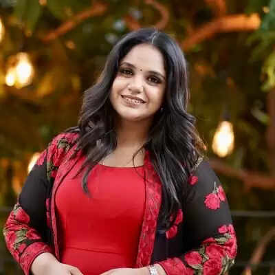 Saindhavi Wiki, Age, Songs, Family, Biography
