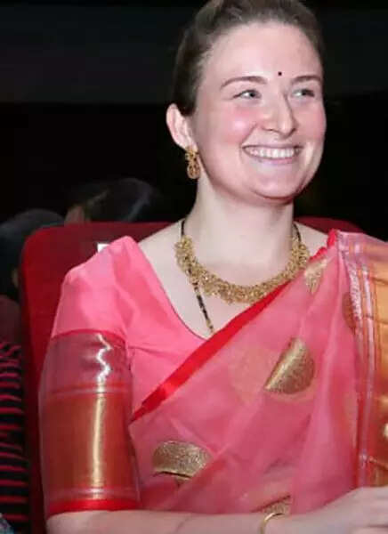 Anna Lezhneva Wiki, Age, Movies, Family, Biography