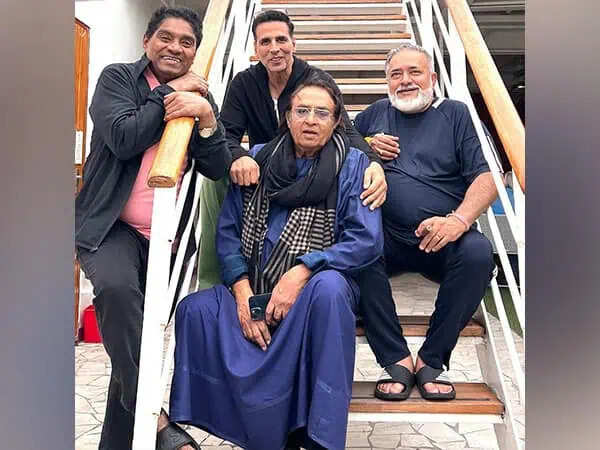 Akshay Kumar's BTS Pics From Housefull 5 Sets!!!
