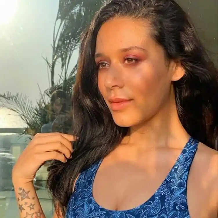 Krishna Shroff Age, Family, Husband, Biography