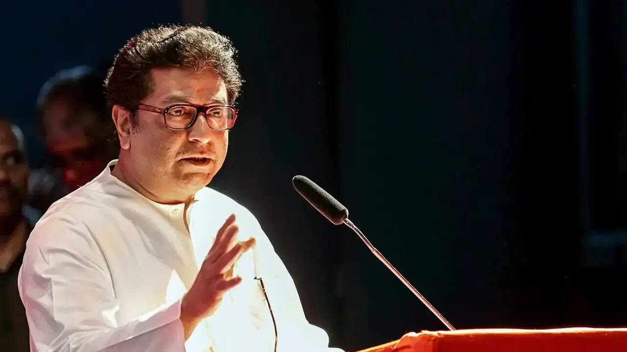 Raj Thackeray Education, Family, Net Worth, Biography
