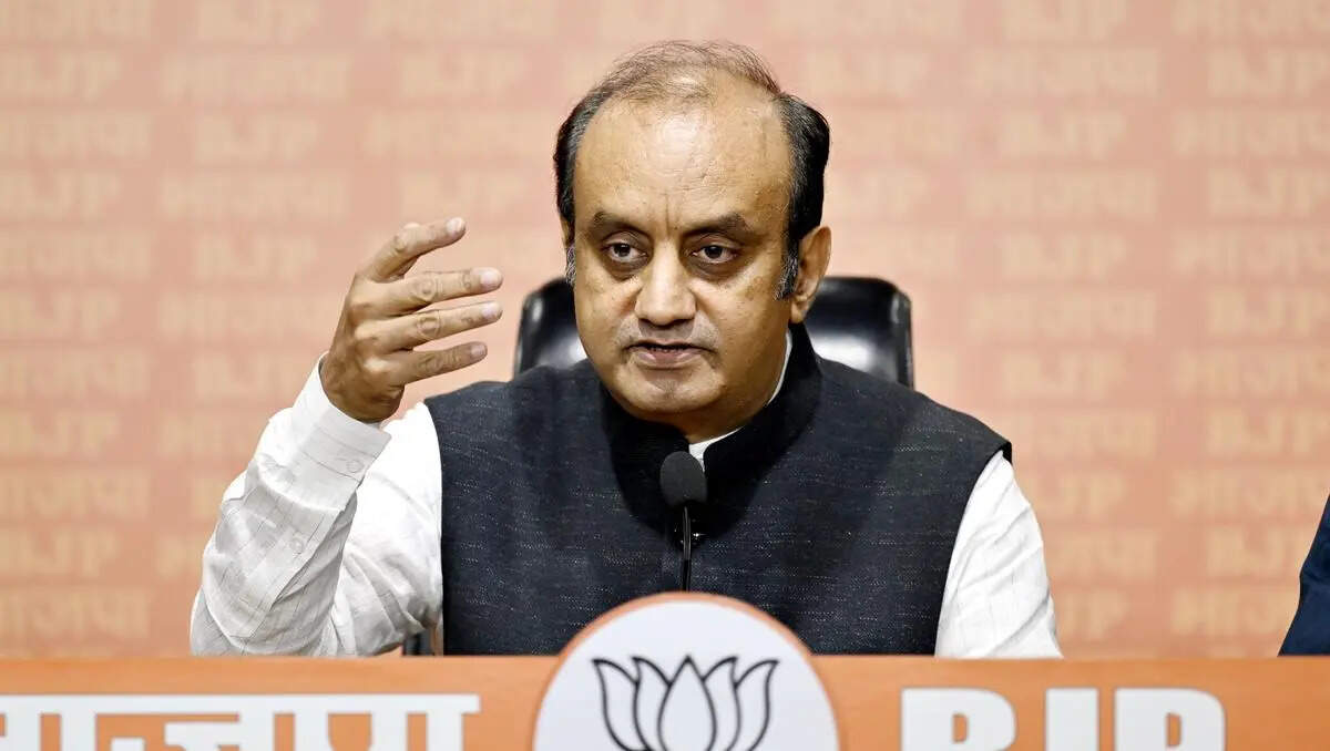 Sudhanshu Trivedi Age, Education, Family, Net Worth In 2024