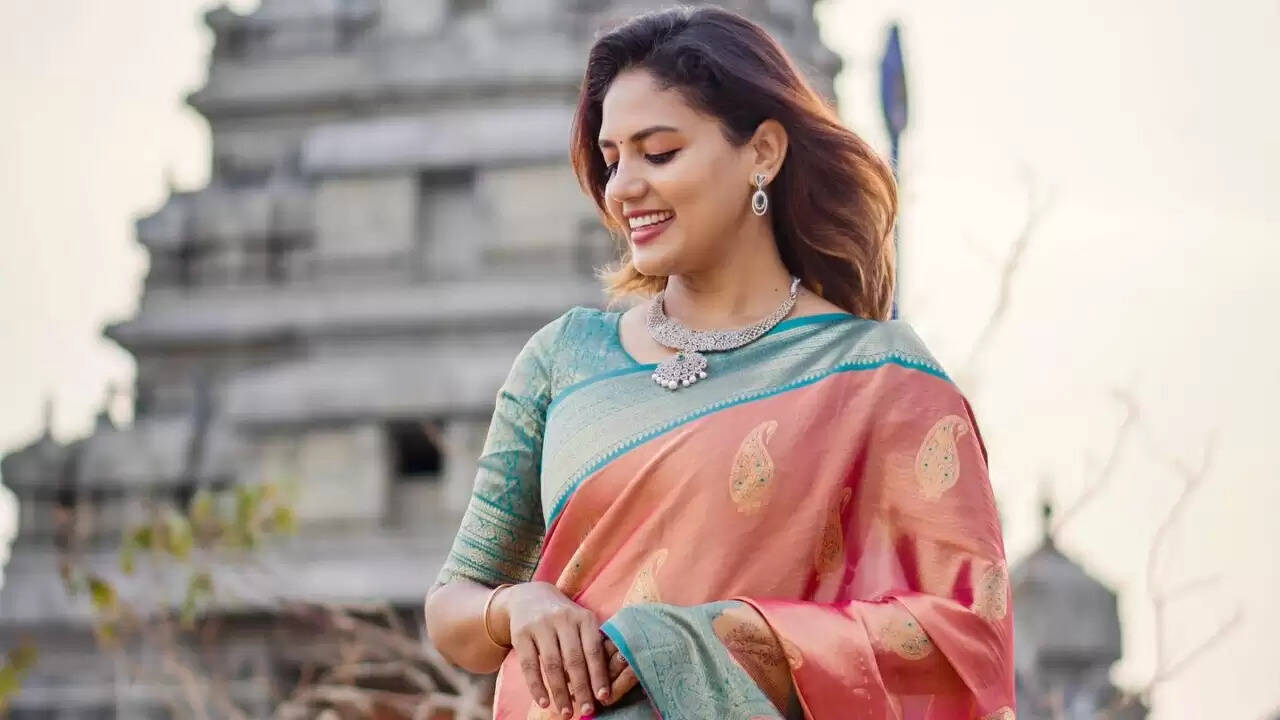 Biography Of Actress Panimalar Panneerselvam
