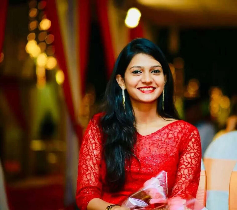 Nisarga Gowda Biography, Age, Height, Net Worth, Instagram